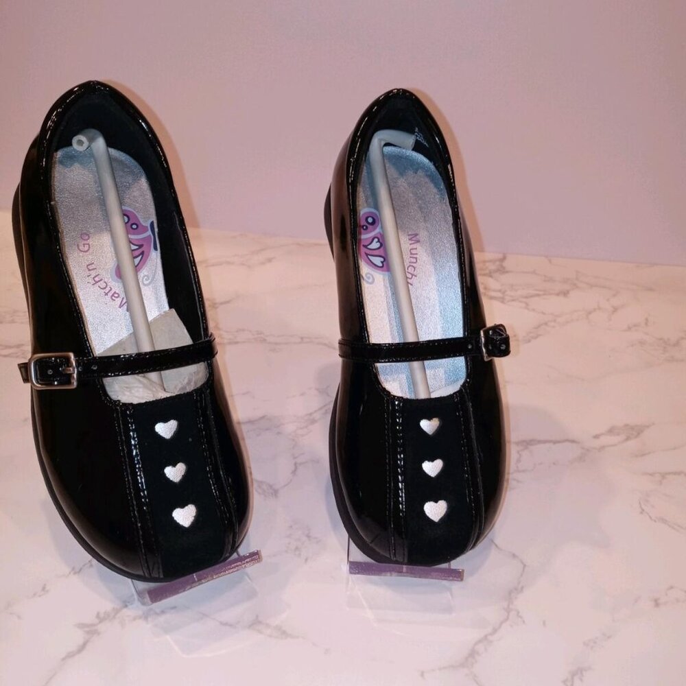 Little girls patent leather shoes